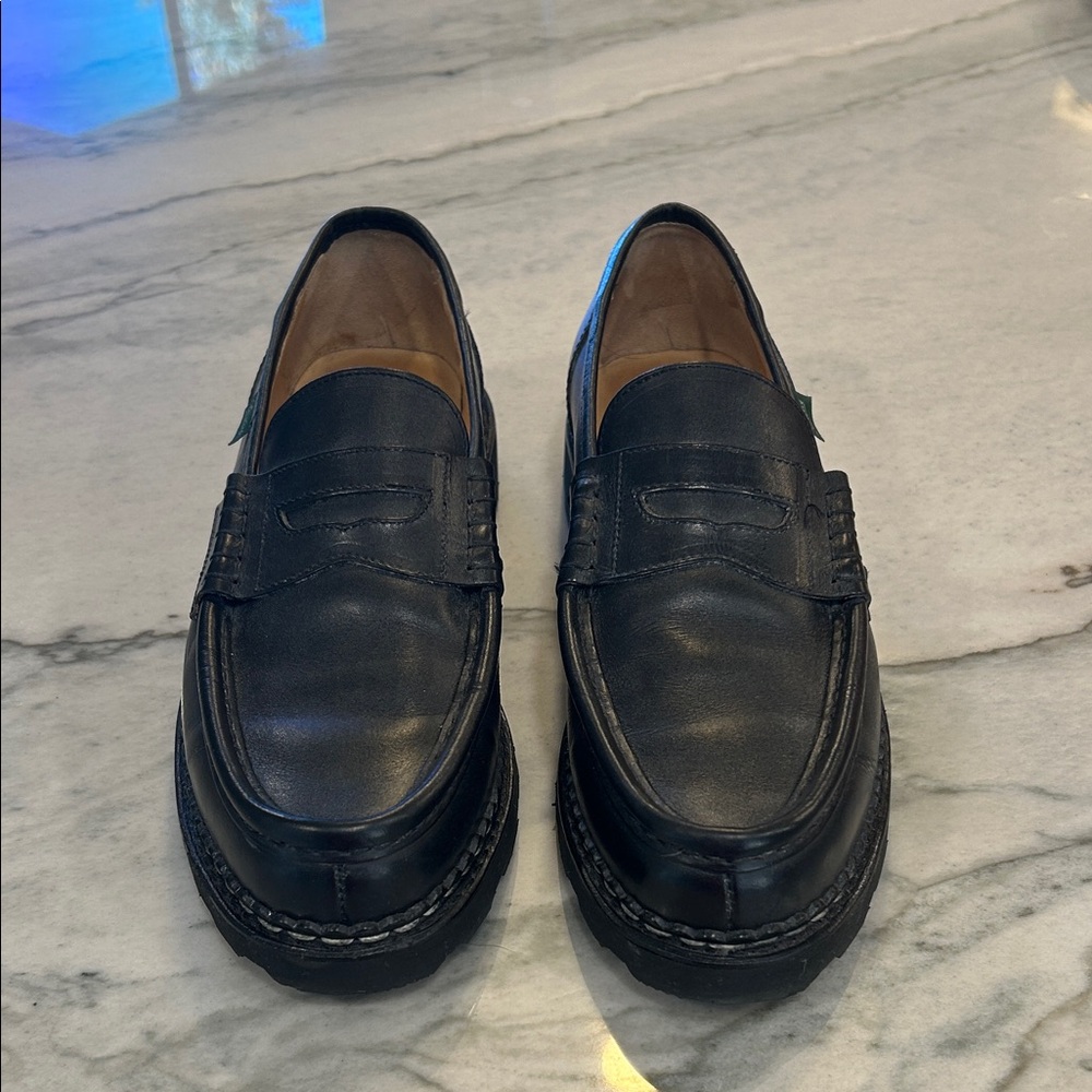 Classic Black Leather Men's Loafers